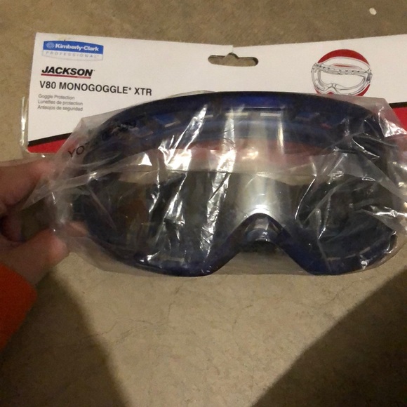 kimberly-clark Other - Safety goggles
